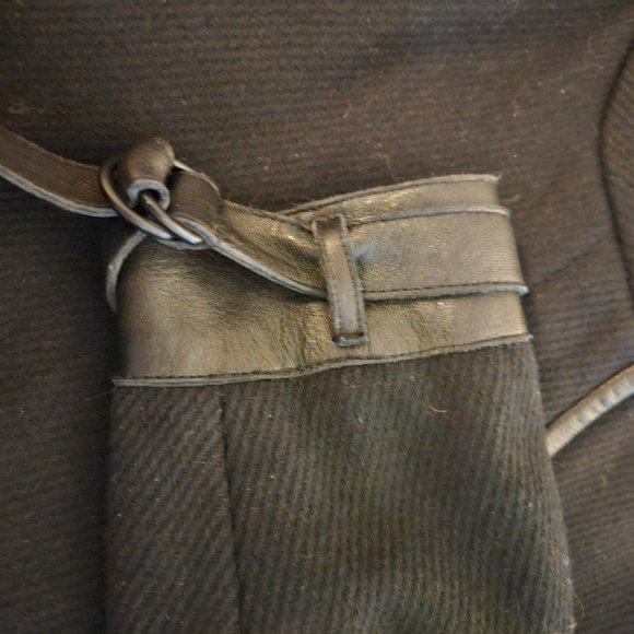 VINCE BLACK WOOL COAT WITH LAMB LEATHER TRIM.  SIZE 8/FITS SIZE 12 - Picture 7 of 13